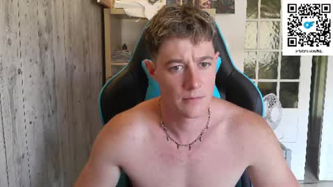 French Horny Bibs online show from June 17, 3:13 pm