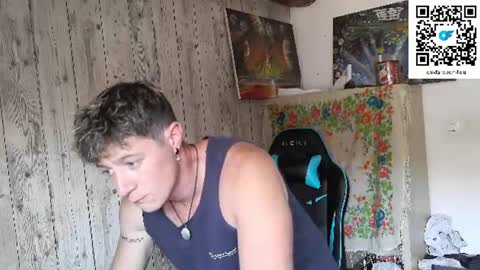 French Horny Bibs online show from July 29, 9:07 am