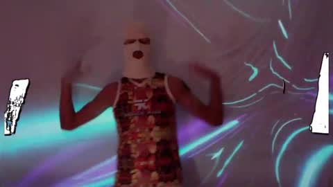 frenchkissdjfk online show from October 27, 7:12 am