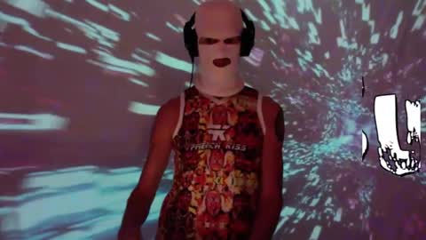 frenchkissdjfk online show from October 28, 9:28 pm