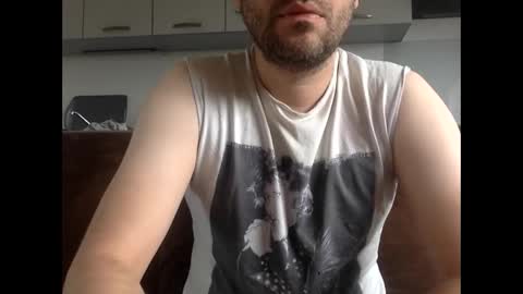 Snapshot of frenchy_from_paris chatting on May 3, 8:09 am frenchy_from_paris online show from May 3, 8:09 am