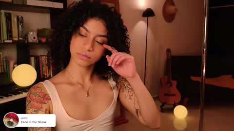 Snapshot of fresatanica chatting on December 17, 3:12 am Vale online show from December 17, 3:12 am