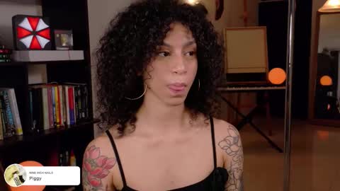 Snapshot of fresatanica chatting on March 7, 2:30 am Vale online show from March 7, 2:30 am