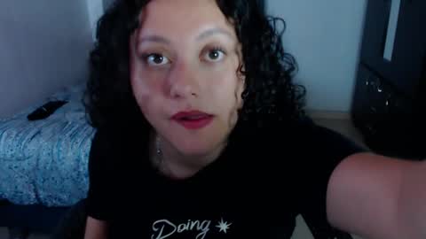 Snapshot of freud_x_louise1 chatting on April 8, 11:10 am Louise online show from April 8, 11:10 am