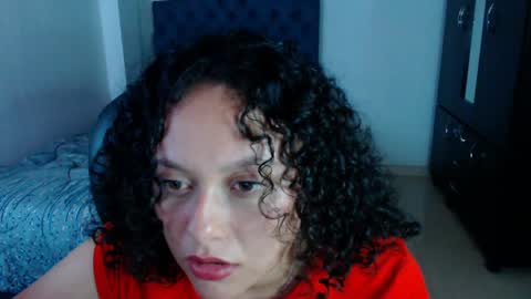 Snapshot of freud_x_louise1 chatting on April 10, 2:28 am Louise online show from April 10, 2:28 am