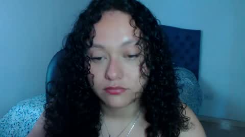 Snapshot of freud_x_louise1 chatting on April 24, 2:19 pm Louise online show from April 24, 2:19 pm