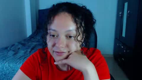 Snapshot of freud_x_louise1 chatting on June 30, 11:44 am Louise online show from June 30, 11:44 am