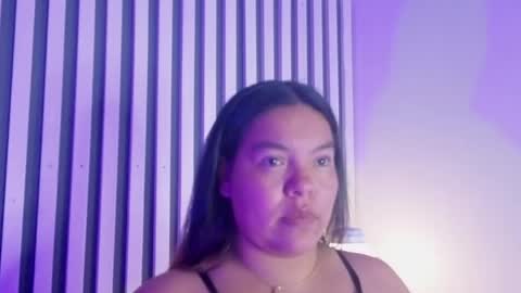 freya_blaze online show from April 26, 4:10 am