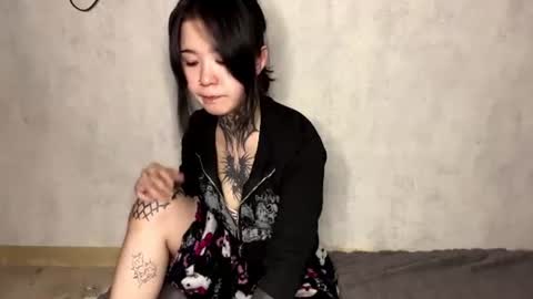 Snapshot of freyablow chatting on June 22, 4:37 pm freyablow online show from June 22, 4:37 pm
