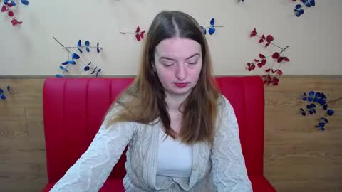 Snapshot of freyadak chatting on December 15, 6:07 am FreyaDak online show from December 15, 6:07 am