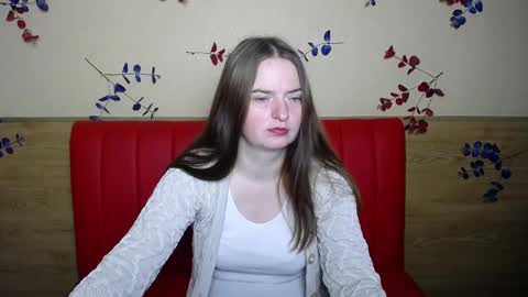 Snapshot of freyadak chatting on December 15, 9:13 am FreyaDak online show from December 15, 9:13 am