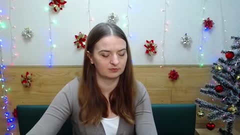 Snapshot of freyadak chatting on December 22, 12:05 pm FreyaDak online show from December 22, 12:05 pm