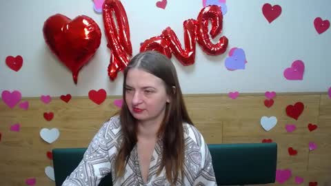 Snapshot of freyadak chatting on February 8, 3:08 am FreyaDak online show from February 8, 3:08 am