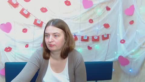 Snapshot of freyadak chatting on February 16, 12:21 pm FreyaDak online show from February 16, 12:21 pm