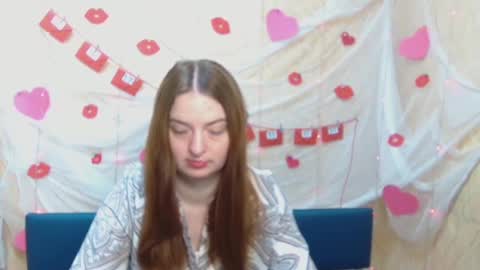 Snapshot of freyadak chatting on March 2, 6:05 am FreyaDak online show from March 2, 6:05 am