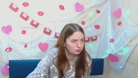 Snapshot of freyadak chatting on March 2, 12:11 pm FreyaDak online show from March 2, 12:11 pm