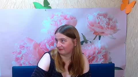 Snapshot of freyadak chatting on October 6, 5:21 pm FreyaDak online show from October 6, 5:21 pm