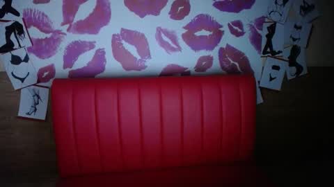 Snapshot of freyadak chatting on November 15, 12:13 pm FreyaDak online show from November 15, 12:13 pm