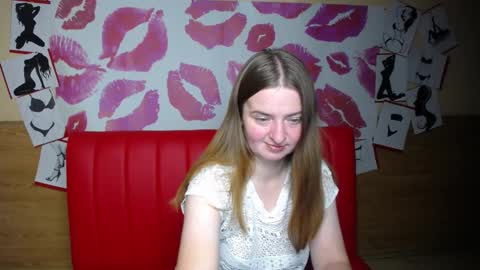 Snapshot of freyadak chatting on November 20, 6:07 pm FreyaDak online show from November 20, 6:07 pm