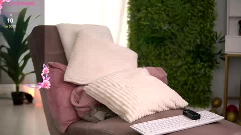 Snapshot of freyaheart chatting on June 11, 11:19 am freyaheart online show from June 11, 11:19 am