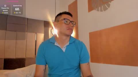 Snapshot of freyalane chatting on October 9, 9:57 pm ALIS AND ALEX online show from October 9, 9:57 pm