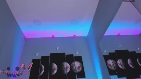 Snapshot of freyazimmerman_ chatting on November 2, 9:39 pm Pau. online show from November 2, 9:39 pm