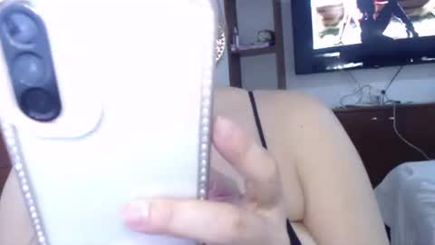Snapshot of freyjashine_x chatting on June 1, 6:31 pm FREYJA LOREN online show from June 1, 6:31 pm