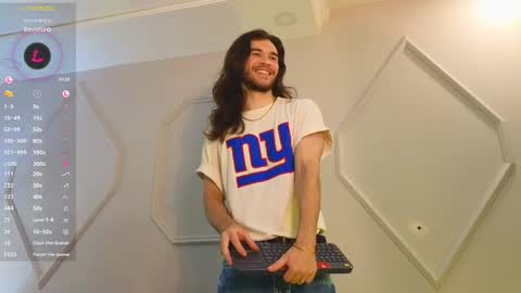 freyrvik online show from December 3, 5:33 pm