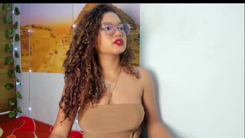 Frezzita online show from October 30, 7:14 pm