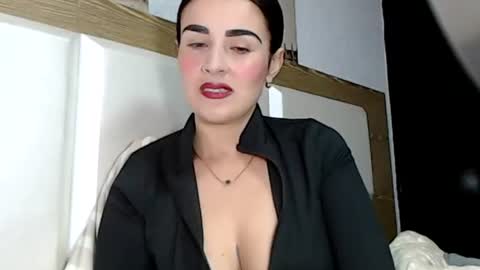  Frida   online show from July 11, 9:05 pm