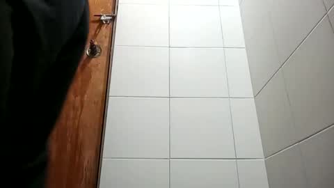 Snapshot of friqui_sex chatting on November 15, 1:36 am friqui_sex online show from November 15, 1:36 am