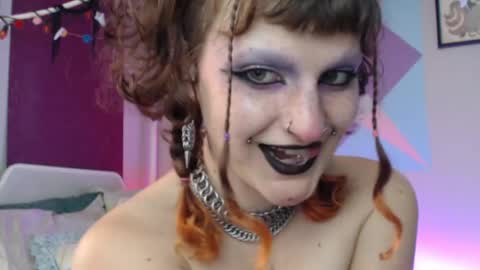 cherry online show from October 26, 6:25 pm