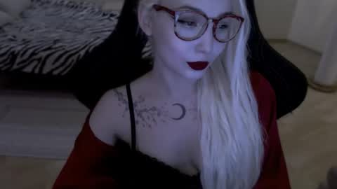 Lilith online show from May 2, 6:02 pm