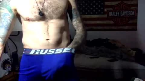 froski666 online show from November 30, 5:39 pm