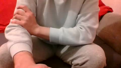 Frowxy online show from February 9, 4:46 am