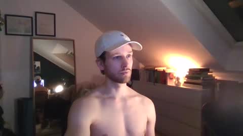 frozenyoga online show from January 17, 4:47 pm