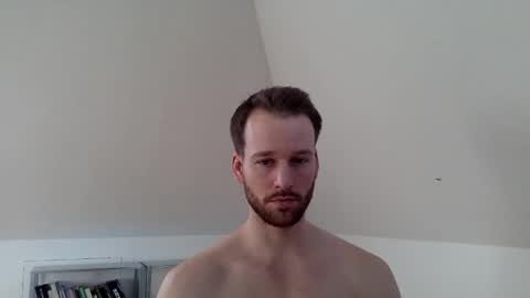 frozenyoga online show from December 21, 1:29 pm