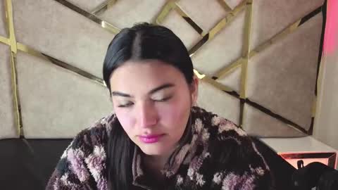 Frreya  online show from November 24, 2:22 am