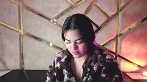 Frreya  online show from November 25, 11:10 am