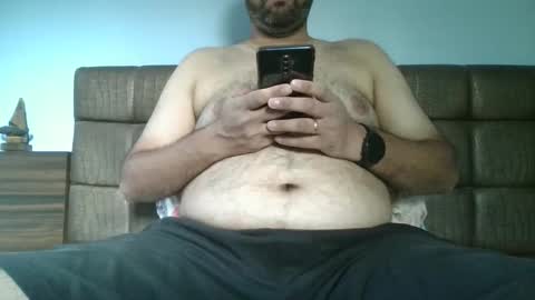 Snapshot of fruti_loops chatting on January 18, 9:56 am fruti loops Bull online show from January 18, 9:56 am