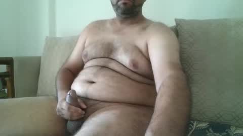 Snapshot of fruti_loops chatting on January 6, 10:52 am fruti loops Bull online show from January 6, 10:52 am