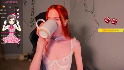 Snapshot of fruttitatti chatting on October 30, 4:30 pm fruttitatti online show from October 30, 4:30 pm