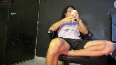 Snapshot of fuck_hardlove chatting on May 18, 4:57 pm Ricardodominic 1 MODELO INDEPENDIENTE online show from May 18, 4:57 pm