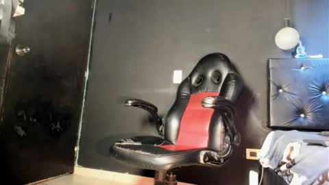 Snapshot of fuck_hardlove chatting on May 23, 6:34 pm Ricardodominic 1 MODELO INDEPENDIENTE online show from May 23, 6:34 pm