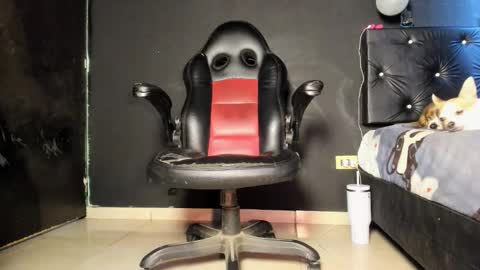 Snapshot of fuck_hardlove chatting on June 4, 6:47 pm Ricardodominic 1 MODELO INDEPENDIENTE online show from June 4, 6:47 pm