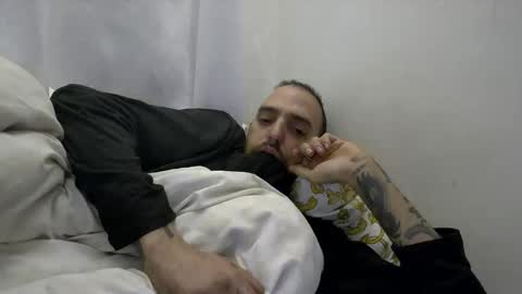 Snapshot of fuck_your_whore chatting on February 5, 4:39 am fuck_your_whore online show from February 5, 4:39 am