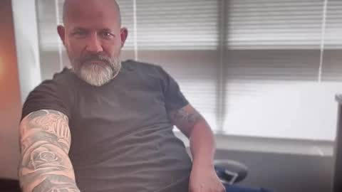 fuckadilf online show from May 20, 7:42 pm