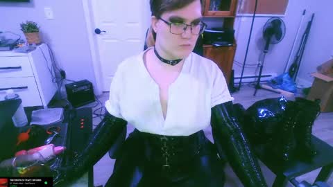 Snapshot of fuckdoll_perversions_inc chatting on February 28, 5:41 am Miss Charlotte online show from February 28, 5:41 am