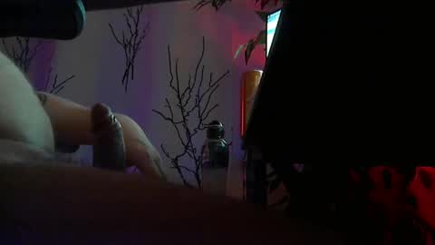 fucker387709 online show from December 20, 1:45 am