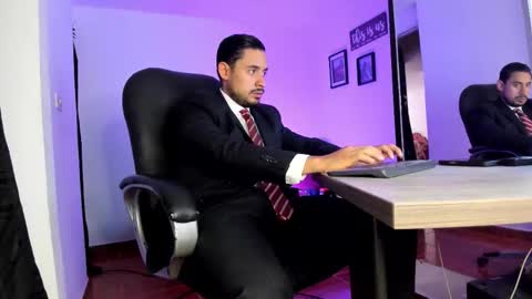 SERGIO THE SEX LAWYER online show from October 30, 8:20 pm